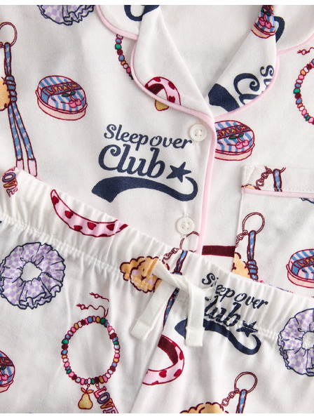 Marks & Spencer Bombažna pižama s tiskom "Sleepover Club" z visok delež bombaža (1–8 let) Marks & Spencer kremna