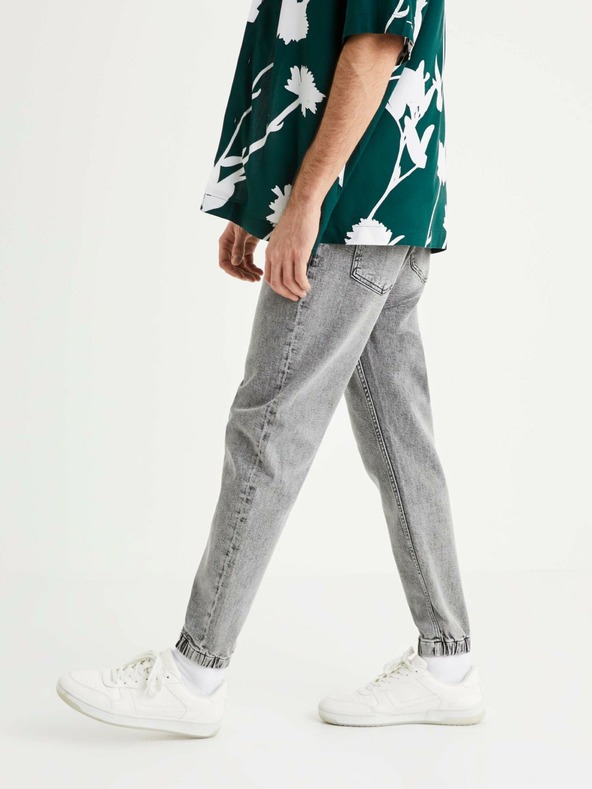 Celio Atojog Kavbojke