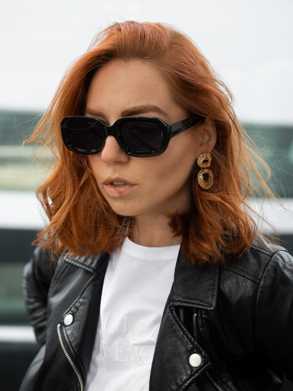 VEYREY VeyRey Sončna očala Square Helmi črna