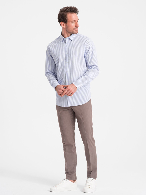 Ombre Clothing Svetlo modra moška črtasta srajca Ombre Clothing