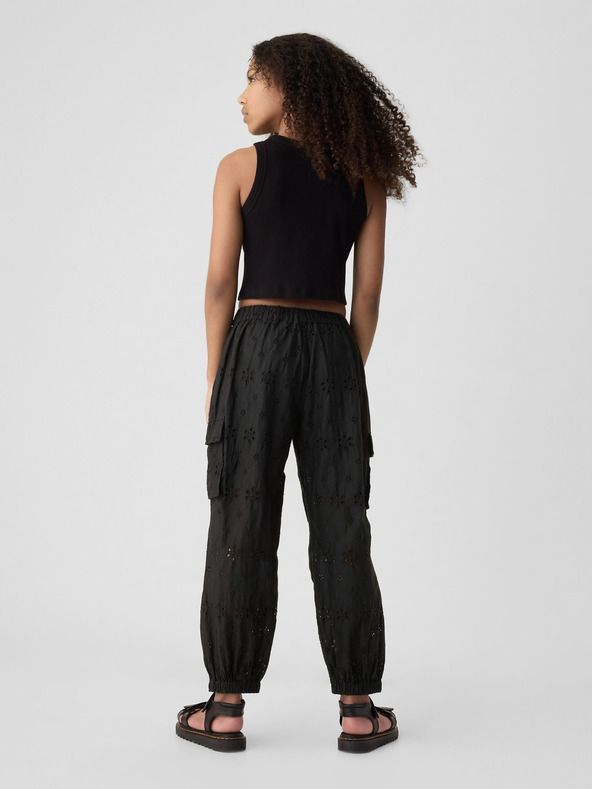 GAP Otroške tovorne hlače GAP