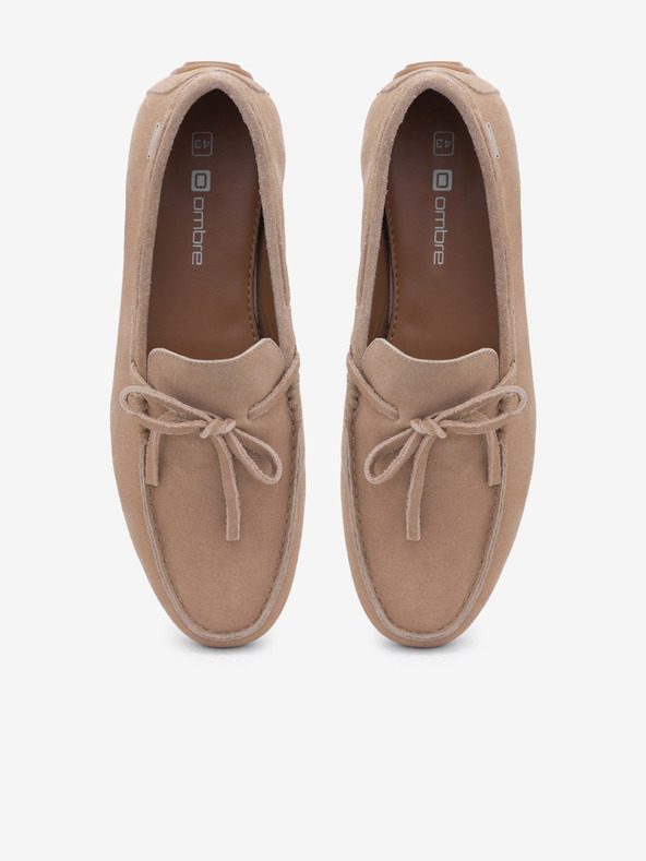 Ombre Clothing Bež moški usnjeni mokasini s šoferskim podplatom Ombre Clothing