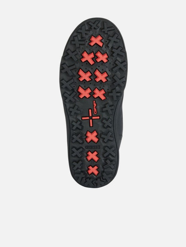 Geox Črna fantovska zimska obuv Geox Bunshee Pg B A