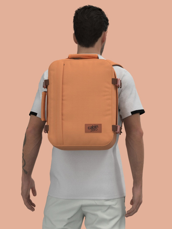 CabinZero Rjav nahrbtnik CabinZero Classic 28L Gobi sands