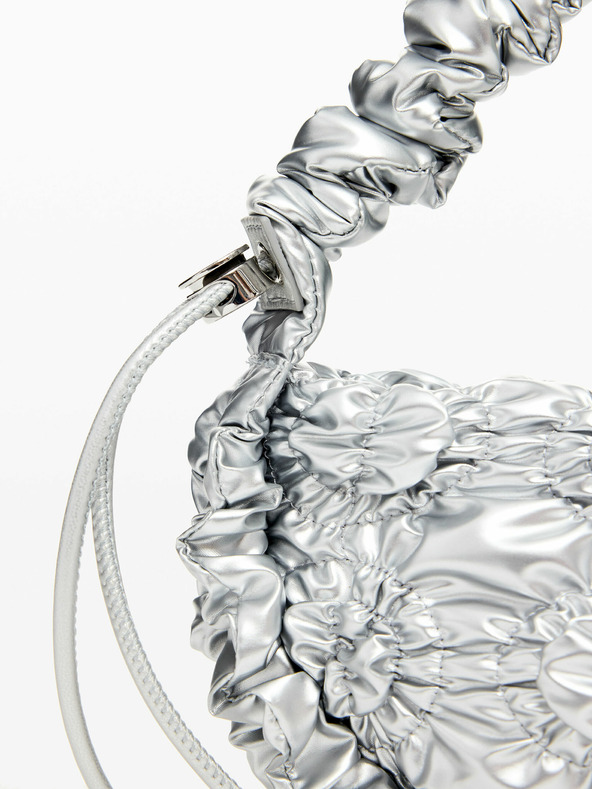 Desigual Desigual Flossy Eibar Mini torbica v srebrni barvi