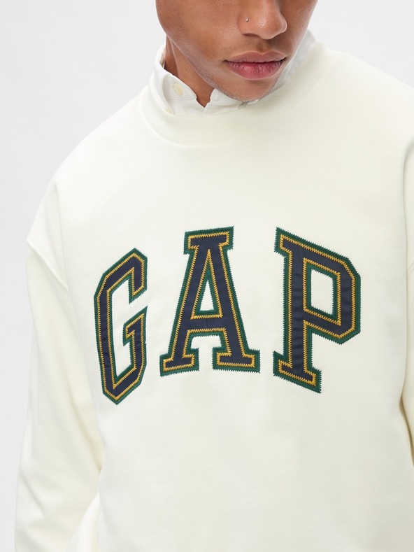 GAP Oversize pulover z logotipom GAP
