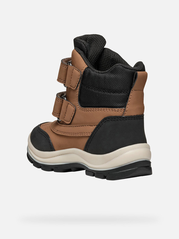 Geox Hnedá chlapčenská zimná obuv Geox Flanfil B Abx