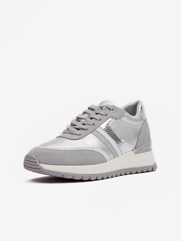 Geox Srebrni ženski čevlji Geox Desya