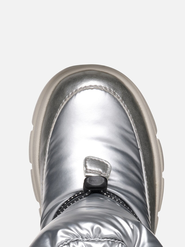 Geox Srebrna dekliška zimska obutev Geox Willabooa