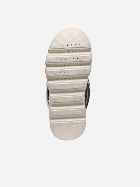 Geox Srebrna dekliška zimska obutev Geox Willabooa