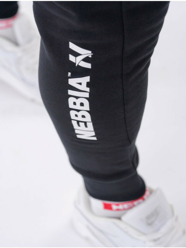 Nebbia Ozke trenirke z žepi na zadrgo "Re-gain" 320 Black