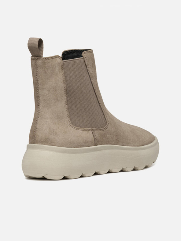 Geox Bež ženski gležnjarji Geox Spherica EC4.1