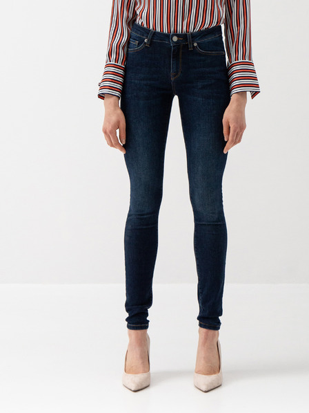 Selected Femme Temno modre oprijete kavbojke Selected Femme