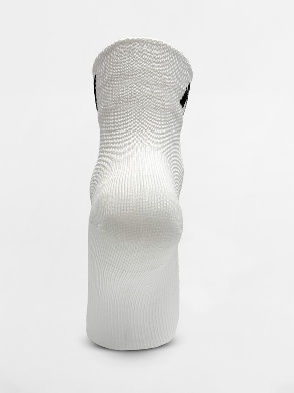 Nebbia NEBBIA "HI-TECH" N-vzorec posadke nogavice 130 Nebbia