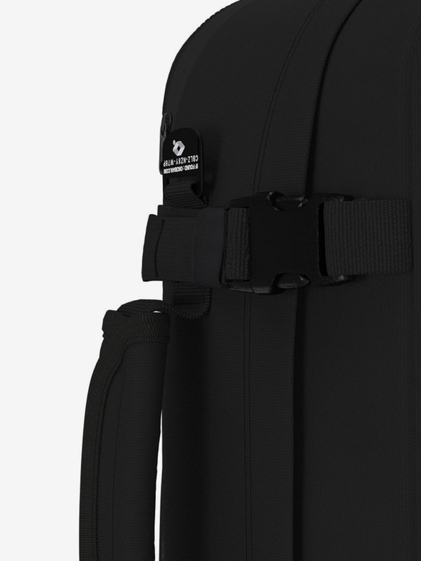 CabinZero Črn unisex nahrbtnik CabinZero Classic Tech (28L)