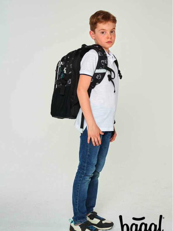 BAAGL  Črni šolski nahrbtnik Baagl Core Harry Potter Hogwarts