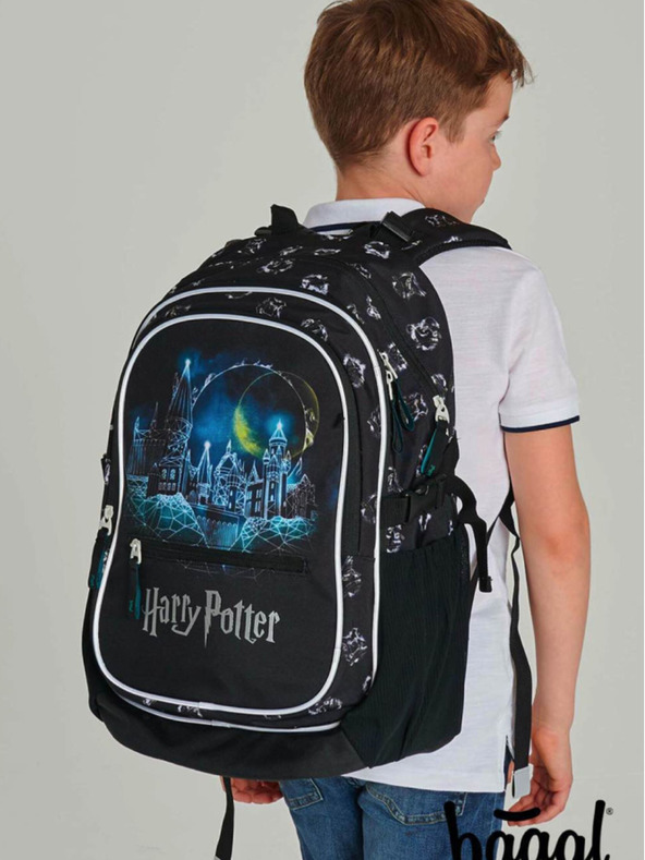 BAAGL  Črni šolski nahrbtnik Baagl Core Harry Potter Hogwarts