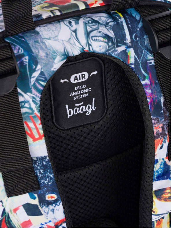 BAAGL  Črni šolski nahrbtnik Baagl Skate Batman Comics