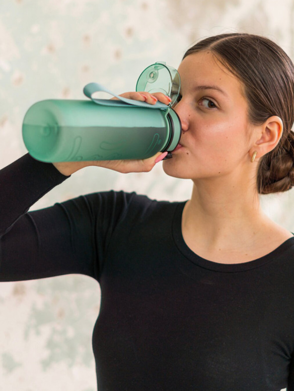 BAAGL  Zelena tritanska steklenička za pitje zelena, 800 ml Baagl