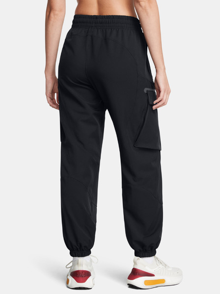 Under Armour Ženske športne hlače Under Armour Unstoppable Cargo Pant