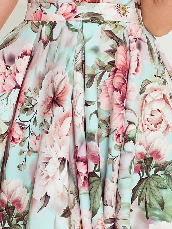 numoco Obleka z daljšim hrbtom, izrezom in pasom - rožnato cvetje Numoco MAYA