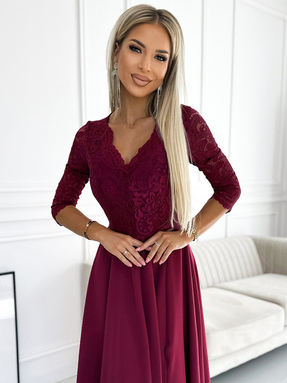 numoco Elegantna dolga maksi obleka s čipkastim izrezom - bordo Numoco AMBER