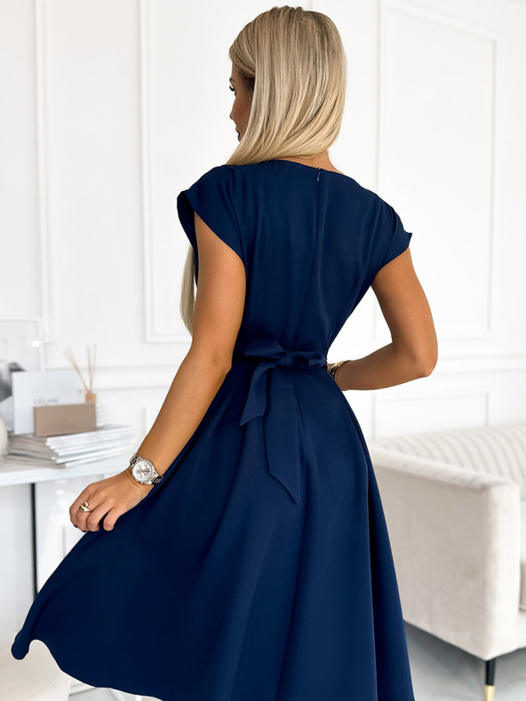 numoco Obleka z izrezom - temno modra Numoco SCARLETT