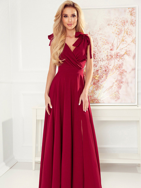 numoco Dolga obleka z izrezom in vezalkami na ramenih - bordo Numoco ELENA