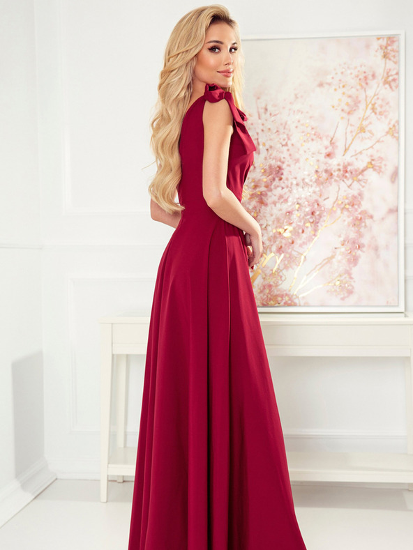 numoco Dolga obleka z izrezom in vezalkami na ramenih - bordo Numoco ELENA