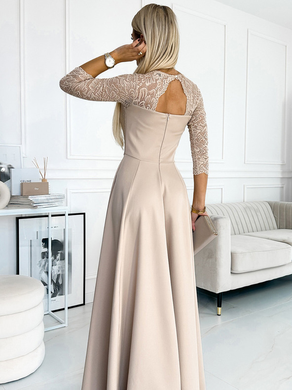 numoco Čipkasta elegantna dolga obleka z izrezom in razporkom za noge - bež Numoco AMBER