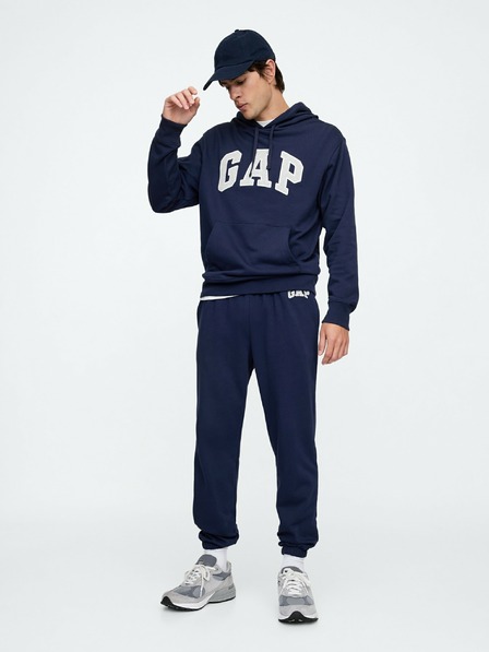 GAP Superge z logotipom GAP