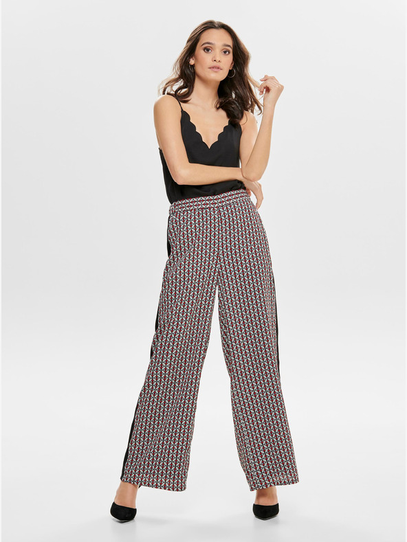 ONLY Črna majica ONLY Debbie