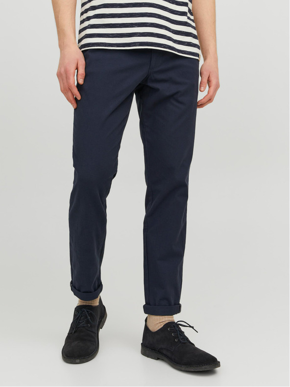 Jack & Jones Temno modre moške hlače Jack & Jones Marco s skrajšanimi hlačami chino