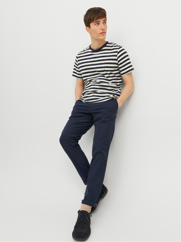 Jack & Jones Temno modre moške hlače Jack & Jones Marco s skrajšanimi hlačami chino