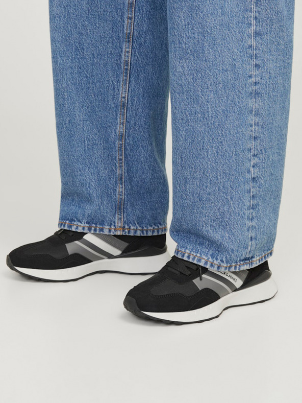 Jack & Jones Sivo-črne moške športne copate Jack & Jones