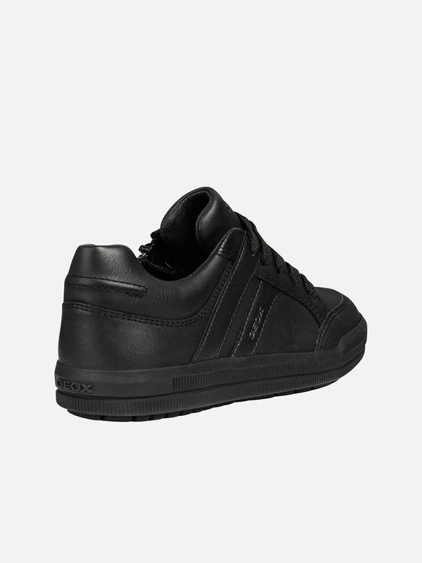 Geox Črne deške superge Geox Arzach