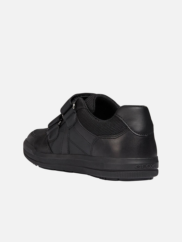 Geox Črne deške superge Geox Arzach