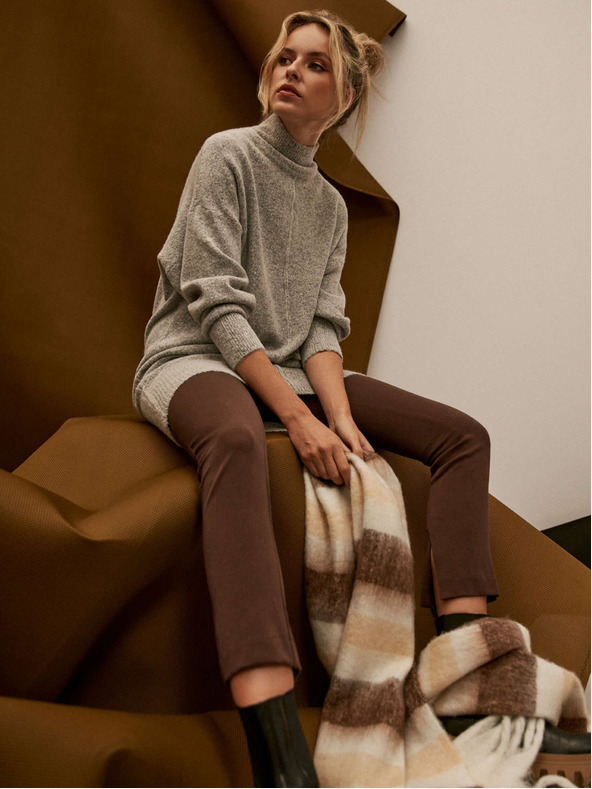 Moodo Širok šal s črtami