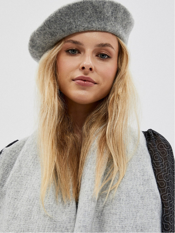 Moodo Enostaven šal z robovi