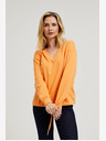 Moodo Oranžna majica z izrezom v obliki črke V Moodo