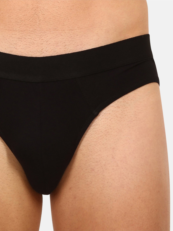 Nedeto Komplet treh moških hlačk v črni barvi Nedeto