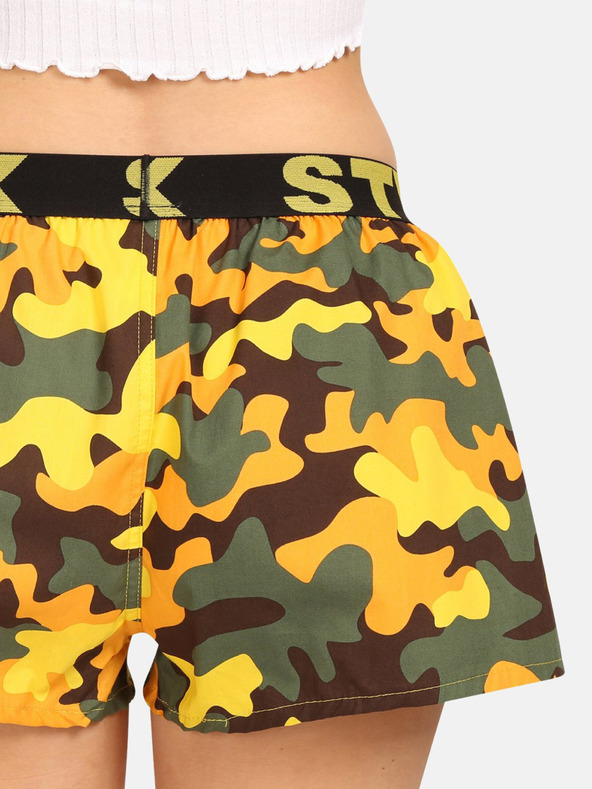 Styx Zeleno-rumene ženske kratke hlače za spanje z vzorcem Styx Camouflage