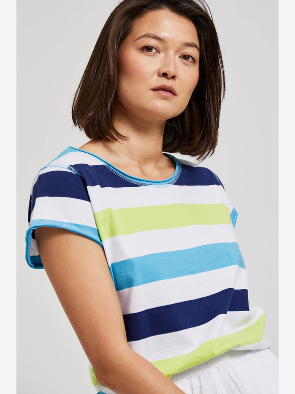 Moodo Bela in turkizna majica Moodo