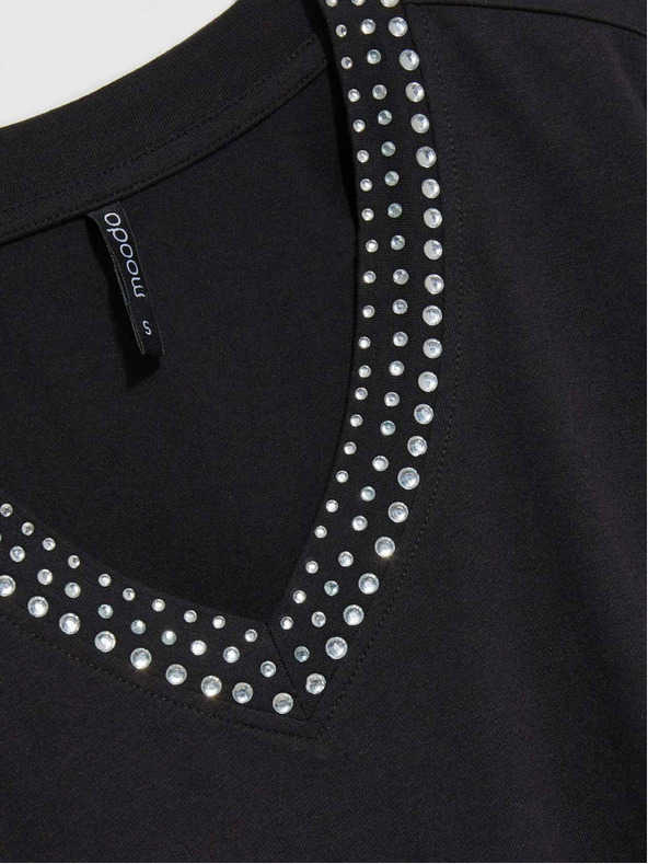 Moodo Črna ženska majica z okrasnim izrezom Moodo