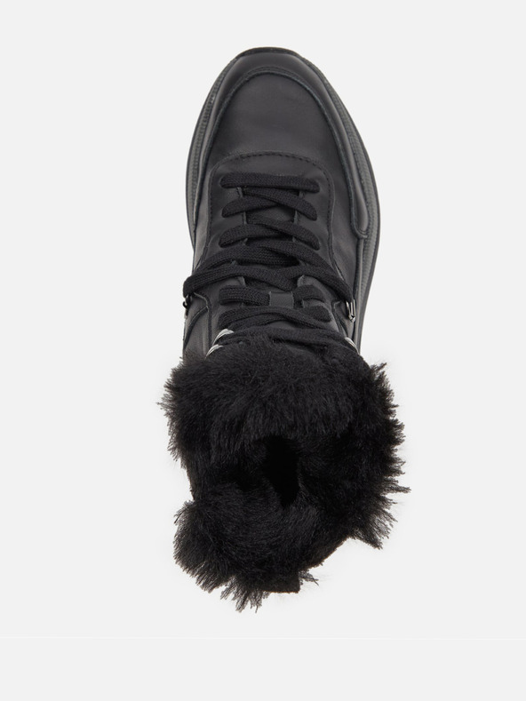 Geox Črni ženski gležnjarji Geox Diamanta