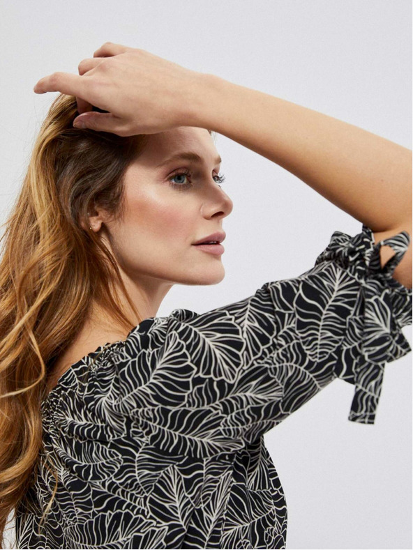 Moodo Viskozna majica s cvetličnim potiskom Moodo