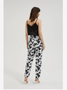Moodo Moodo Ženske črno-bele hlače s cvetlicami