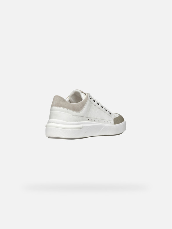 Geox Beli ženski športni copati Geox Dalyla