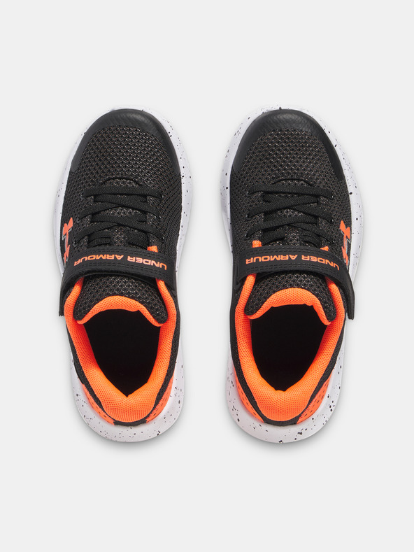 Under Armour Deški čevlji Under Armour UA BPS Surge 4 AC-BLK