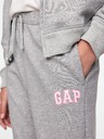 GAP Otroške trenirke z logotipom GAP